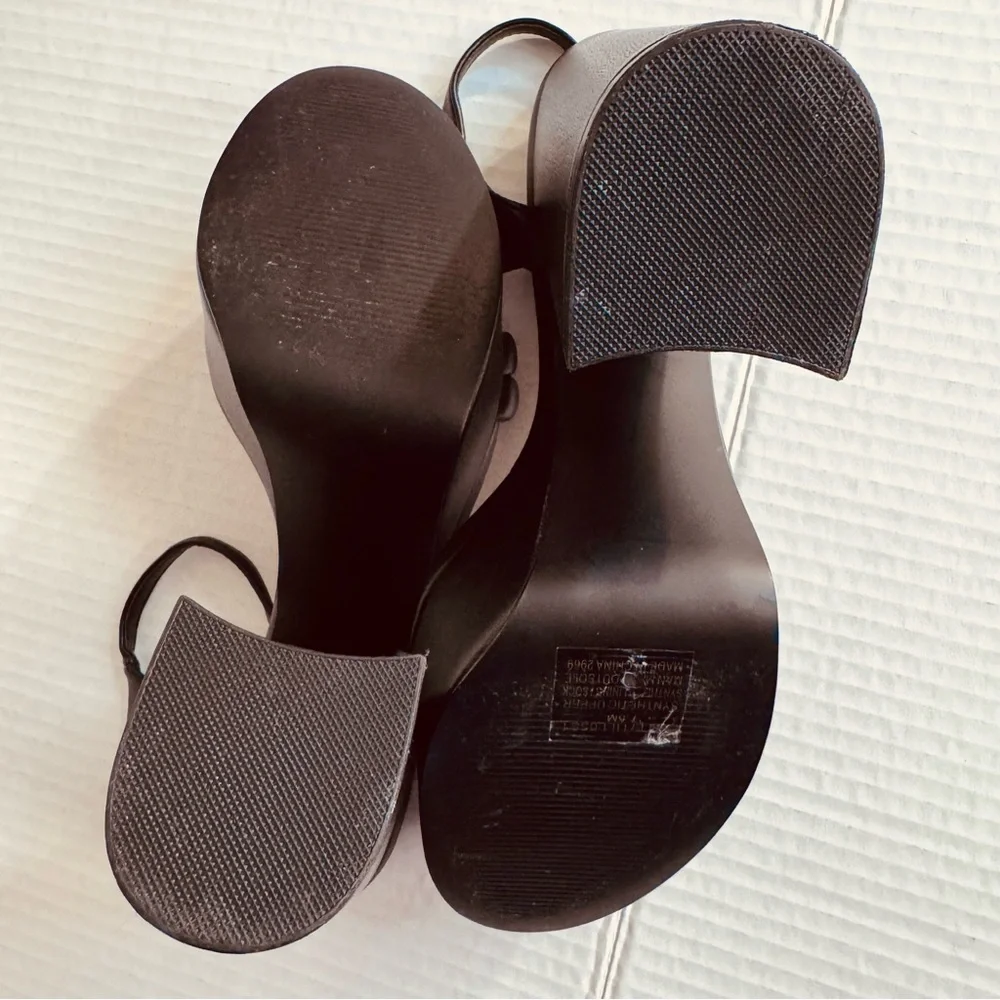 Steve Madden Tille Black Chunky Platform Heels - Picture 6 of 9